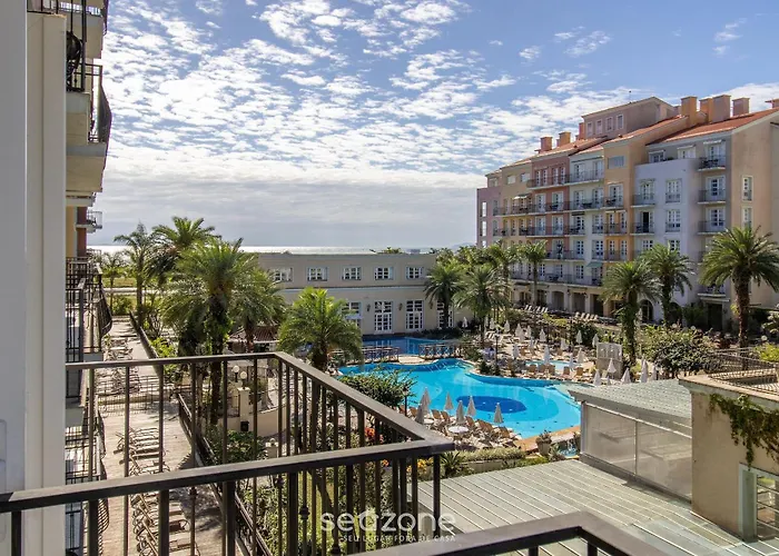 Confortáveis Studios no IL Campanario Resort ILCJR Florianópolis